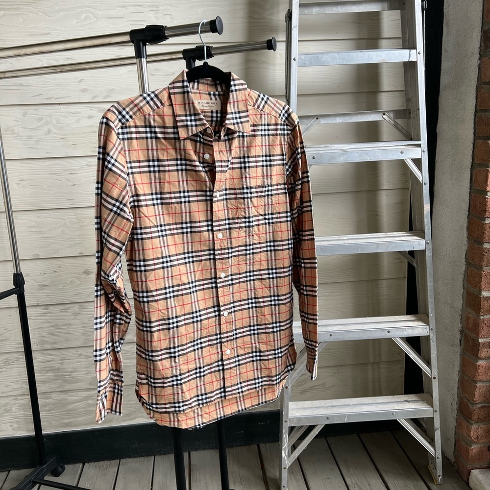 BURBERRY BRIT Plaid Print Long Sleeve Button-Up Top Size: S - Picture 2 of 7